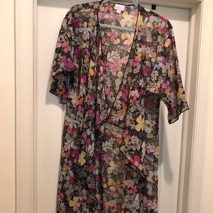 LuLaRoe Floral Shirley kimono